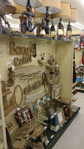 Craft Store «Hobby Lobby», reviews and photos, 255 W Roosevelt Rd, Lombard, IL 60148, USA