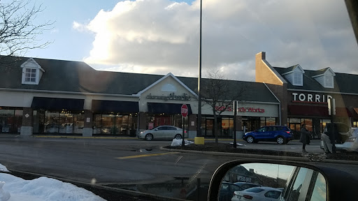 Charming Charlie, 8210 Macedonia Commons Blvd, Macedonia, OH 44056, USA, 