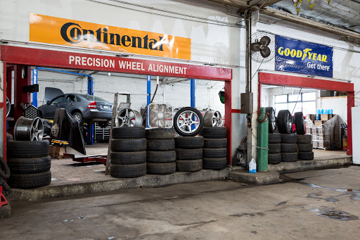 Tire Shop «Ashland Tire & Auto», reviews and photos, 3737 N Ashland Ave, Chicago, IL 60613, USA
