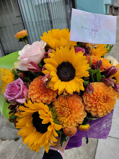 Florist «A Flower Shop», reviews and photos, 846 Holloway Ave, San Francisco, CA 94112, USA