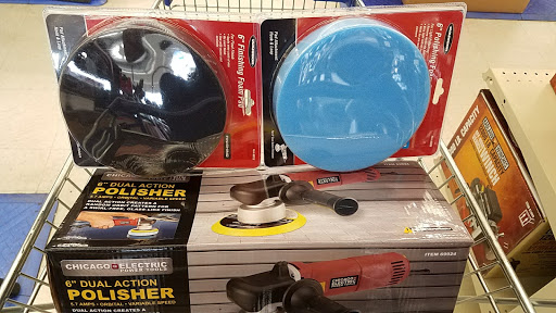 Hardware Store «Harbor Freight Tools», reviews and photos, 7523 Boulevard 26, North Richland Hills, TX 76180, USA