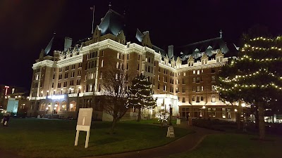 Photos of Royal Scot Hotel & Suites