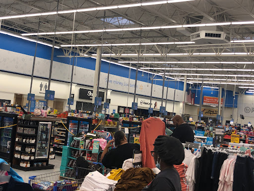 Department Store «Walmart Supercenter», reviews and photos, 5401 Fairington Rd, Lithonia, GA 30038, USA