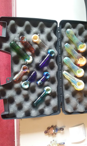 Gift Shop «Headlines Boutique», reviews and photos, 37 E Hollis St, Nashua, NH 03060, USA