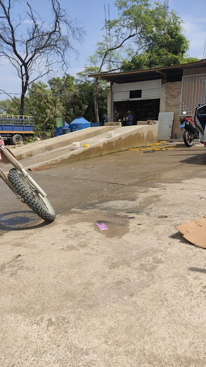 Car Wash Multiservicios 'San Luis'