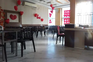 Restaurant apyayan image