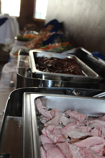 Restaurant «Oak Barrel of Eagle Restaurant and Sports Lounge», reviews and photos, 1065 E Winding Creek Dr, Eagle, ID 83616, USA