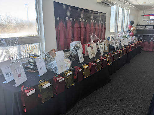 Public Golf Course «St Denis Golf Club & Party Center», reviews and photos, 10660 Chardon Rd, Chardon, OH 44024, USA