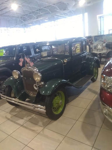 Jeep Dealer «Doan Dodge Chrysler Jeep Ram», reviews and photos, 4477 W Ridge Rd, Rochester, NY 14626, USA