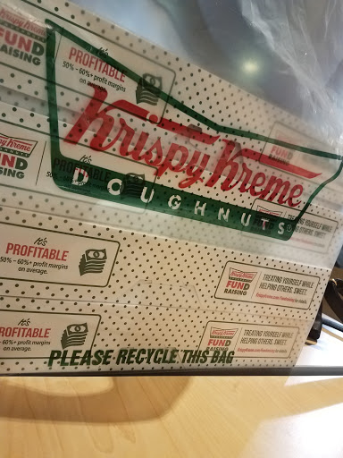 Donut Shop «Krispy Kreme», reviews and photos, 2401 Battleground Ave, Greensboro, NC 27408, USA