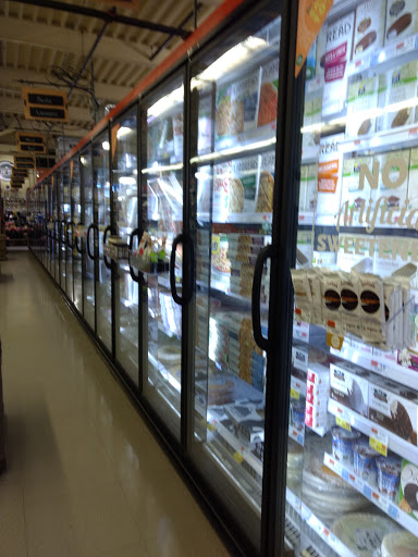 Grocery Store «Whole Foods Market», reviews and photos, 808 Massachusetts Ave, Arlington, MA 02476, USA