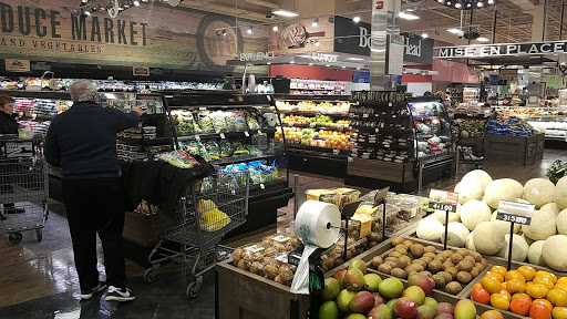 Grocery Store «ShopRite of Greater Morristown», reviews and photos, 178 E Hanover Ave, Cedar Knolls, NJ 07927, USA