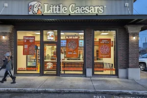 Little Caesars Pizza image