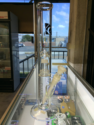 Tobacco Shop «Atlantic Smoke Shop», reviews and photos, 375 Atlantic Ave #104, Long Beach, CA 90802, USA