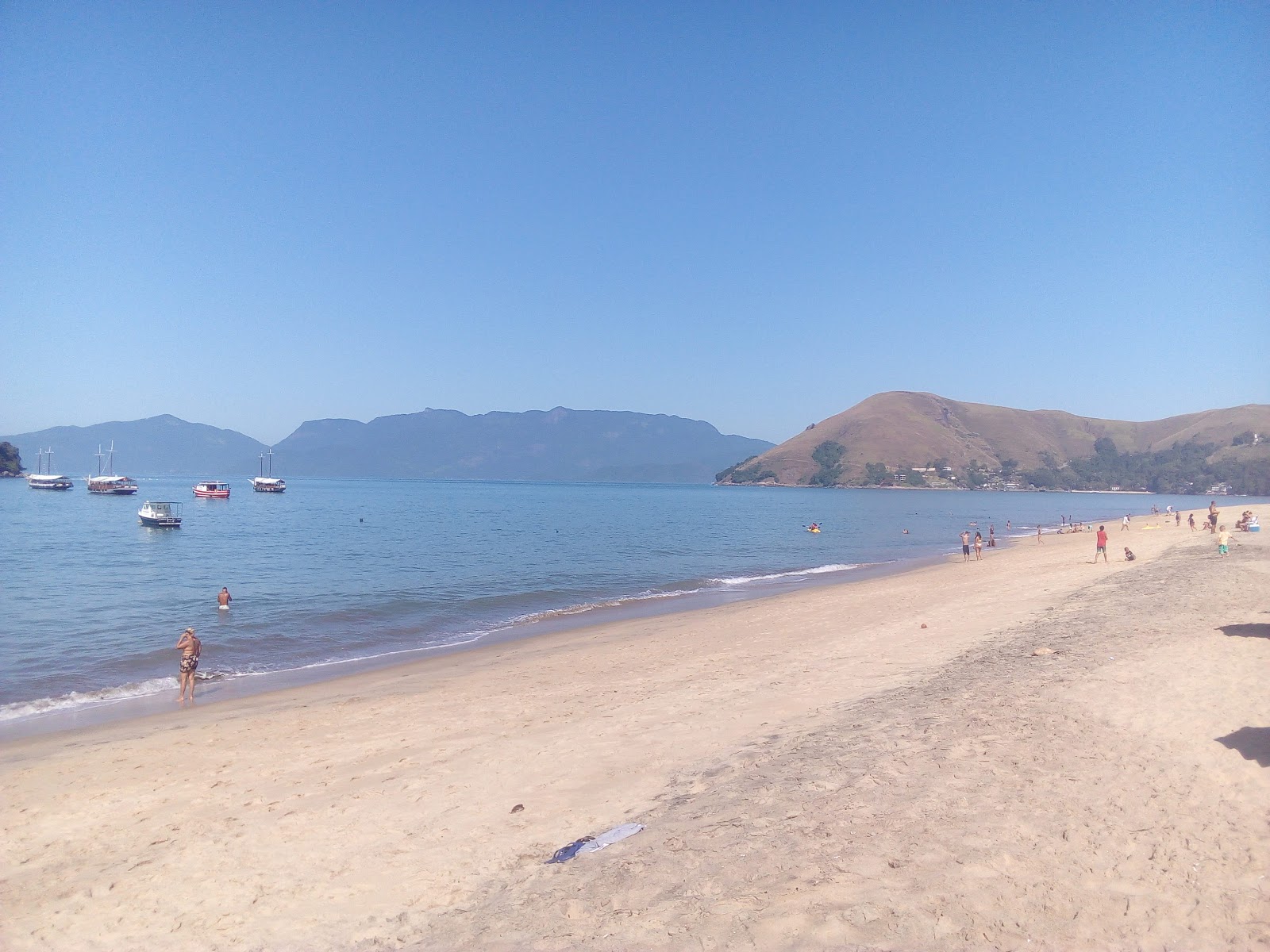 Conceicao de Jacarei Plajı'in fotoğrafı ve yerleşim