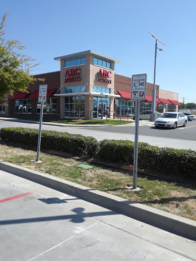 Liquor Store «Mecklenburg County ABC Store #05», reviews and photos, 2915 Wilkinson Blvd, Charlotte, NC 28208, USA