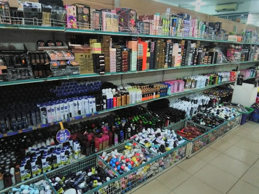 Sahad Store, Emirates Palace, Mandawari Road Near Kano, Nigeria, Pet Supply Store, state Kano