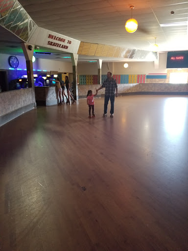 Amusement Center «Skateland Fun Center», reviews and photos, 2506 Old Town Rd, Union Gap, WA 98903, USA