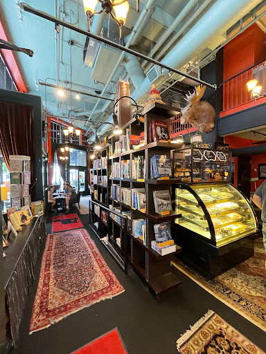 Book Store «Battery Park Book Exchange», reviews and photos, 1 Page Ave #101, Asheville, NC 28801, USA