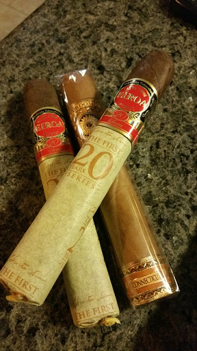 Cigar Shop «The Cigar Lounge», reviews and photos, 1710 Woodfield Rd, Schaumburg, IL 60173, USA