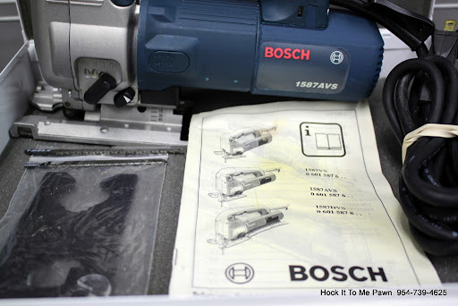 Pawn Shop «HOCK IT TO ME PAWN , TREASURE FINDERS INC.», reviews and photos, 5447 N State Rd 7, Tamarac, FL 33319, USA