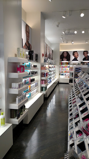 Cosmetics Store «SEPHORA», reviews and photos, 4421 Glengarry Dr #126, Beavercreek, OH 45440, USA