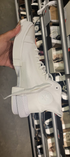 Outlet Mall «Tanger Outlet Mebane», reviews and photos, 4000 Arrowhead Blvd, Mebane, NC 27302, USA