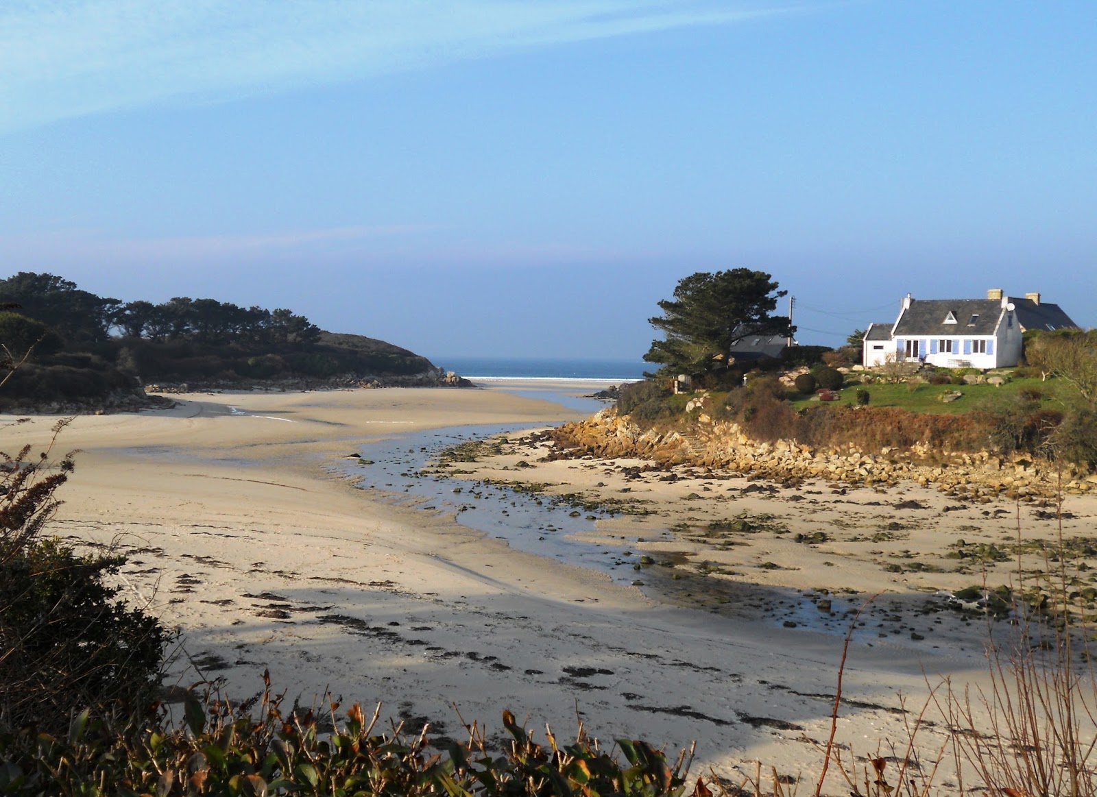Foto di Plage de Penfoul con una superficie del sabbia beige