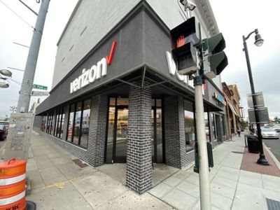 Cell Phone Store «Verizon», reviews and photos, 265 Sunrise Hwy, Rockville Centre, NY 11570, USA