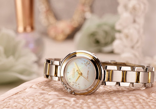 Jewelry Store «Sawyer Jewelers», reviews and photos, 134 N Leroy St #1, Fenton, MI 48430, USA