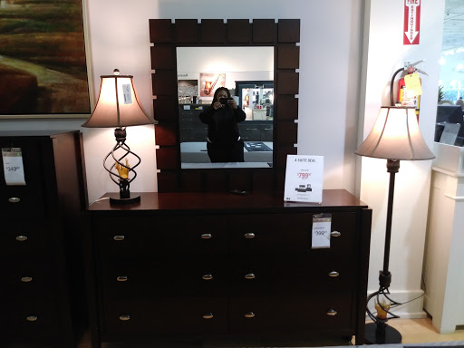 Furniture Store «American Signature Furniture», reviews and photos, 3001 Stonecrest Promenade, Lithonia, GA 30038, USA