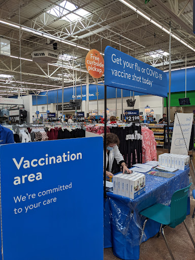 Department Store «Walmart Supercenter», reviews and photos, 3200 John A Williams Blvd, Bedford, IN 47421, USA