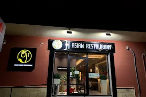 Ji Asian Restaurant Ragusa image