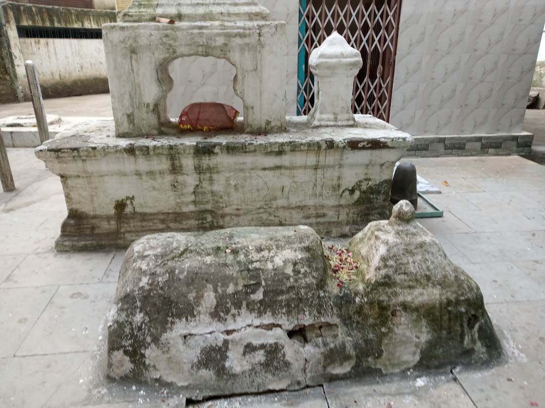 Dada Peer Dargah