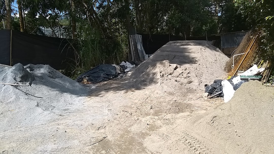 Materiales y segundas de el retiro