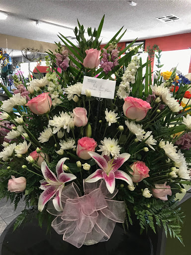 Florist «Alans AAA Florist», reviews and photos, 287 E Highland Ave, San Bernardino, CA 92404, USA