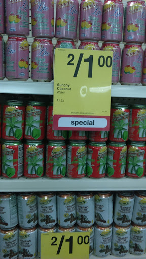 Grocery Store «M & L Food Market», reviews and photos, 7446 Collins Ave, Miami Beach, FL 33141, USA