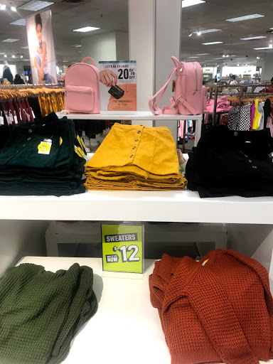 Clothing Store «Forever 21», reviews and photos, 7650 W Arrowhead Towne Center, Glendale, AZ 85308, USA