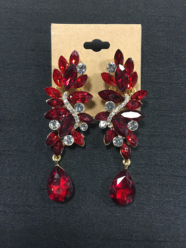 Boutique «Red Boutique», reviews and photos, 400 Ernest W. Barrett Pkwy, Kennesaw, GA 30144, USA