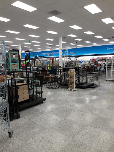 Clothing Store «Ross Dress for Less», reviews and photos, 2505 Via Campo, Montebello, CA 90640, USA