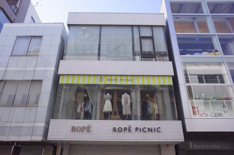ロペ 横浜元町店