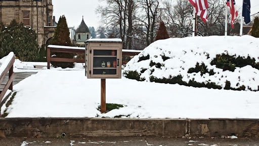 Blessing Box – Daffin’s