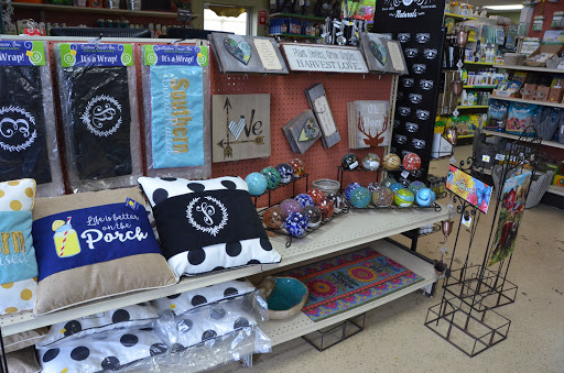 Farm Equipment Supplier «Maury Farmers Co-Op», reviews and photos, 423 Westover Dr, Columbia, TN 38401, USA