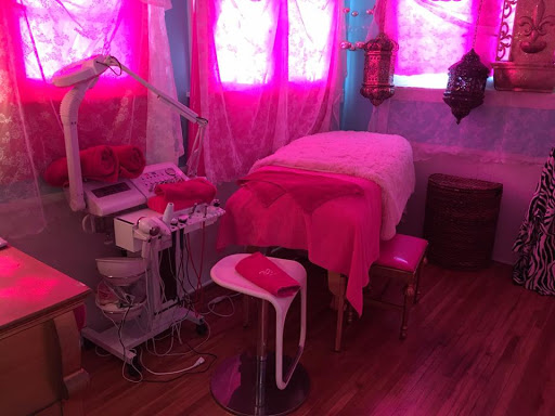 Facial Spa «BB Makeup Cosmetic Bar & Spa», reviews and photos, 510 3rd St, Hudson, WI 54016, USA