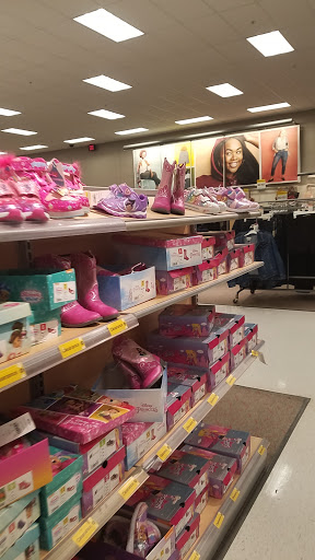 Department Store «Target», reviews and photos, 762 Arlington Ridge, Akron, OH 44312, USA