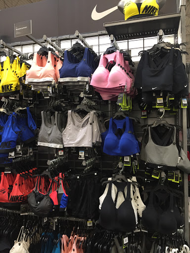 Sporting Goods Store «Academy Sports + Outdoors», reviews and photos, 8668 S Broadway Ave, Tyler, TX 75703, USA