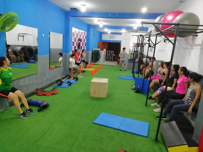 Opiniones de 300 Training Center en Iquitos - Gimnasio