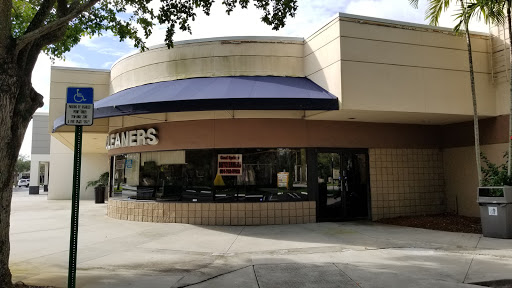 Dry Cleaner «Coral Springs Dry Cleaners», reviews and photos, 778 Riverside Dr, Coral Springs, FL 33071, USA