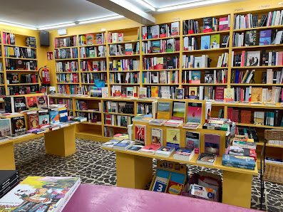 Librería Clarín Liburudenda P.º de la Inmaculada, 40, 31200 Estella, Navarra, España