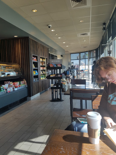 Coffee Shop «Starbucks», reviews and photos, 1700 Avenue of Mid-America, Effingham, IL 62401, USA